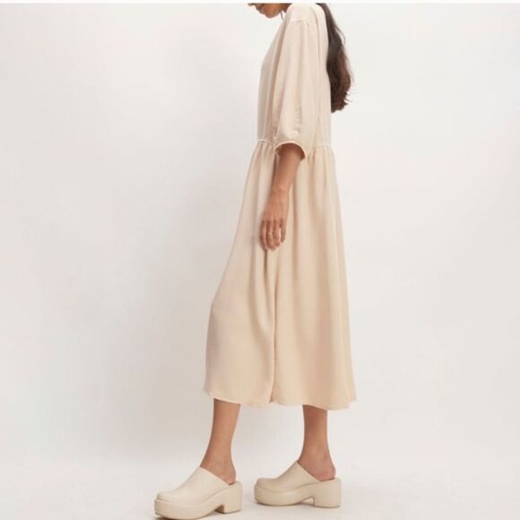 Everlane Tencel The Puff Sleeve Dress Cream Beige White Size M - Picture 12 of 12